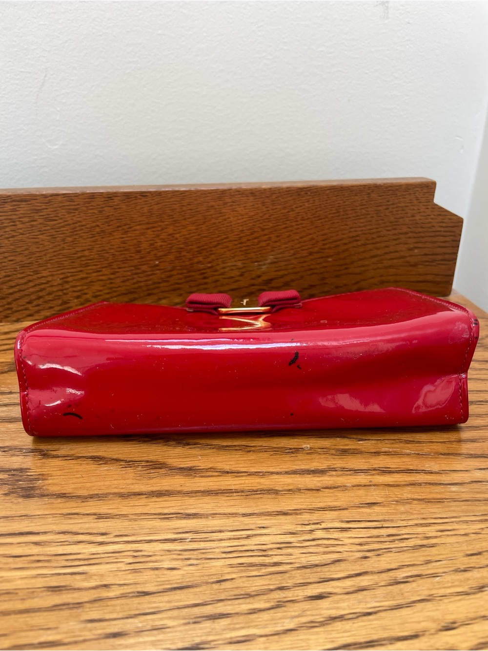 Salvatore Ferragamo Vara Bow Patent Leather Clutch - Picture 4 of 5